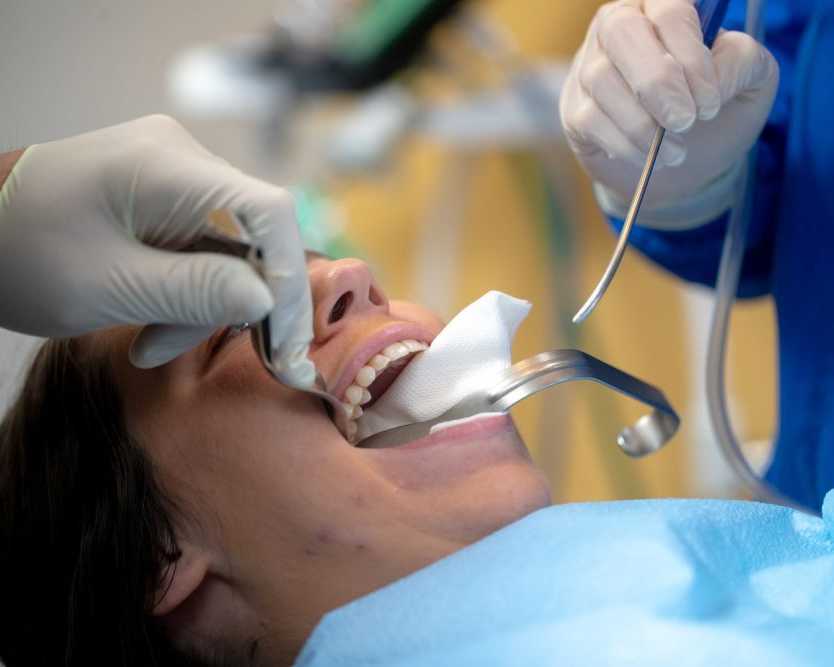 comfortable-outpatient-oral-surgery-wisdom-teeth-removal