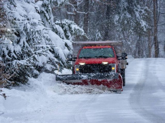 snow-plow-bridgeport-west-virginia