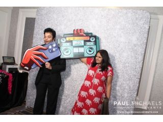 capturing-fun-wedding-memories-for-guests-small-0