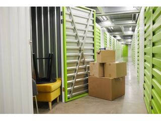 premium-self-storage-units-willow-self-storage-small-0