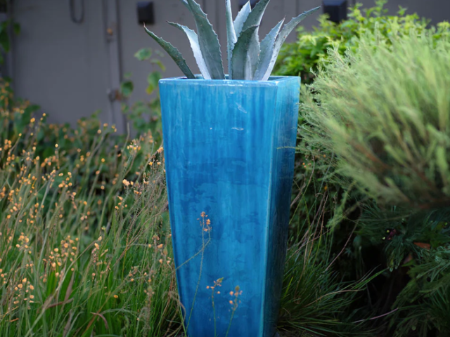 modern-medium-square-pot-for-stylish-indoor-outdoor-spaces