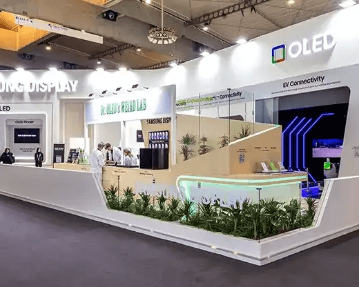 modern-10x30-trade-show-booth-ideas
