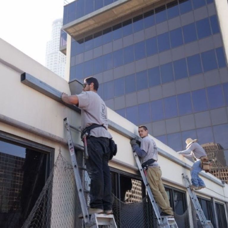 los-angeles-gutter-repair-for-homes-businesses-big-0