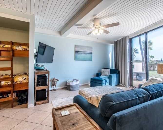 enjoy-the-ultimate-texas-gulf-coast-daycation-in-port-aransas
