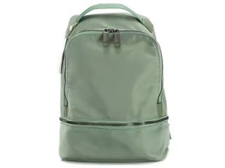 get-wholesale-backpacks-from-oasis-bags-small-3