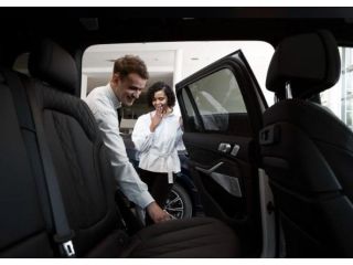 private-car-rentals-services-in-chicago-small-4