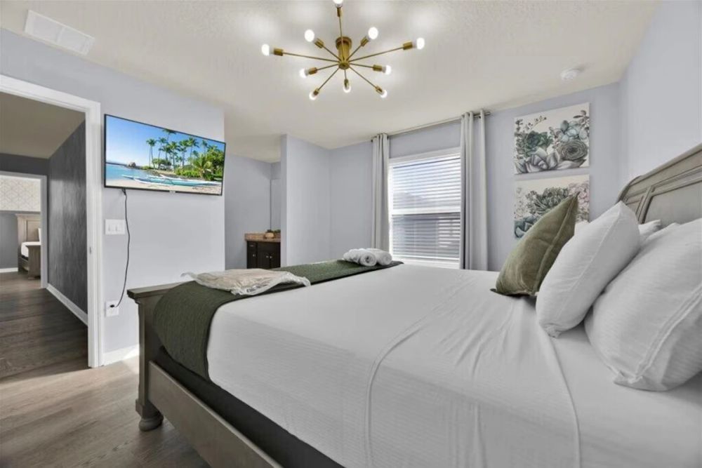 8-bedroom-vacation-rental-in-windsor-island-big-3