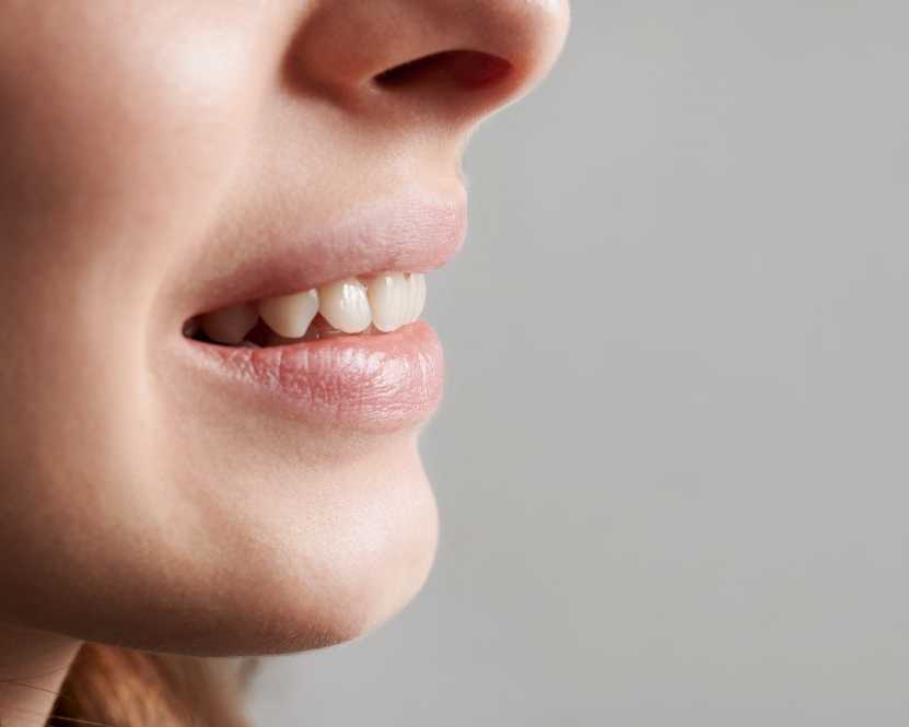 fix-gaps-between-teeth-with-expert-dental-care