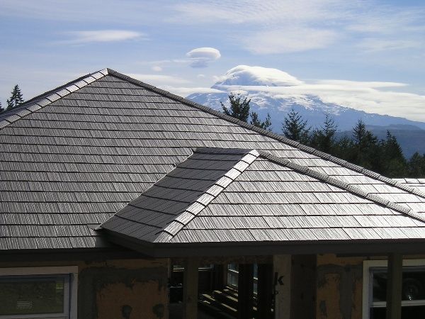 reliable-roof-maintenance-hollywood-services-for-properties-big-0
