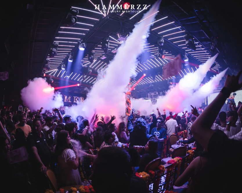book-a-vip-table-at-hammerzz-best-party-in-north-goa