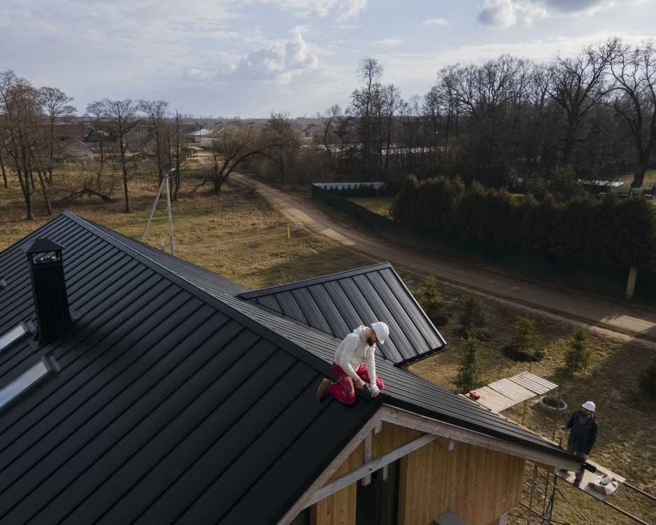 standing-seam-metal-roof-installation-experts