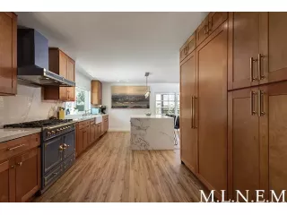 stylish-bathroom-renovation-services-newport-beach-small-0