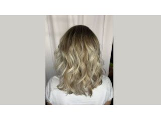 lived-in-blonde-hair-color-for-soft-low-maintenance-small-0