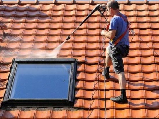 best-roof-cleaning-service-in-willow-spring