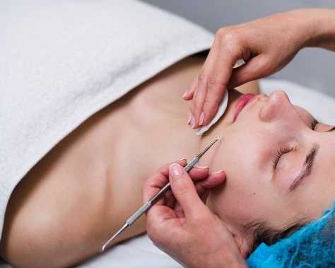 dermaplaning-facial-benefits-for-anti-aging-results