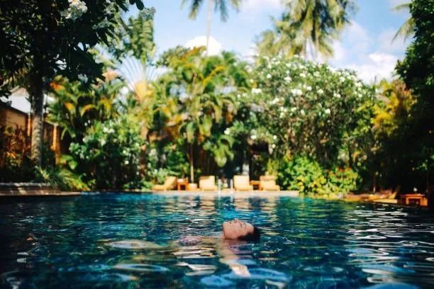 professional-pool-maintenance-across-all-of-maui-pool-pro-big-0