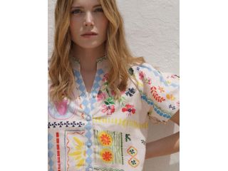 stylish-resort-wear-for-your-next-vacation-small-1