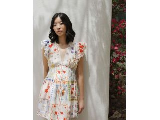 stylish-resort-wear-for-your-next-vacation-small-2