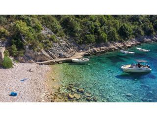 boat-tours-from-trogir-small-0