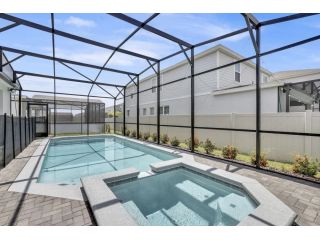 your-ultimate-luxury-stay-near-disney-small-1
