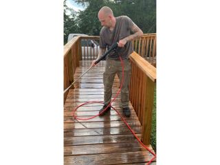 pressure-washing-in-sevierville-tn-small-0