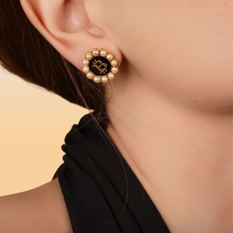 bitcoin-standard-earings-big-0