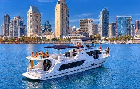 party-boat-rental-in-san-diego-ca-big-0
