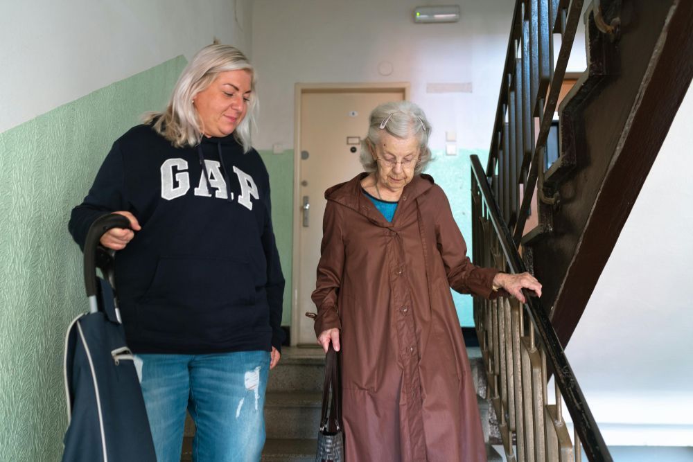 elegant-assisted-living-apartments-for-independent-senior-living-big-0