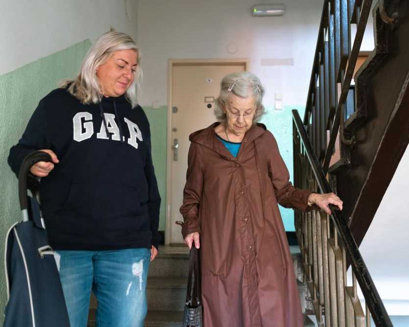 elegant-assisted-living-apartments-for-independent-senior-living