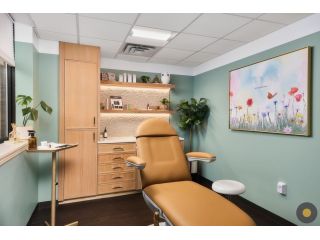 pasley-commercial-interiors-commercial-furniture-solutions-small-2