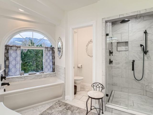 upgrade-your-space-for-bathroom-remodel-sammamish-wa