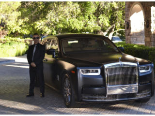 awg-ambassador-trusted-las-vegas-shuttle-and-vegas-limo-service-small-2