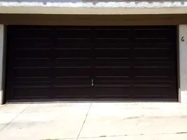 affordable-garage-door-repair-in-manhattan-beach