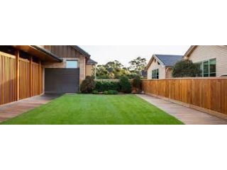 best-synthetic-grass-orange-county-professional-artificial-turf-small-1