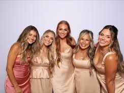 the-bridal-shower-photo-booth