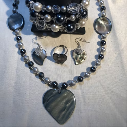 handcrafted-necklaces-by-love-beaded-jewelry-unique-handmade-big-0
