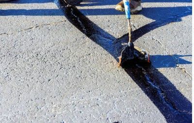 asphalt-crack-repair-aberdeen-md-apex-asphalt-services-big-0