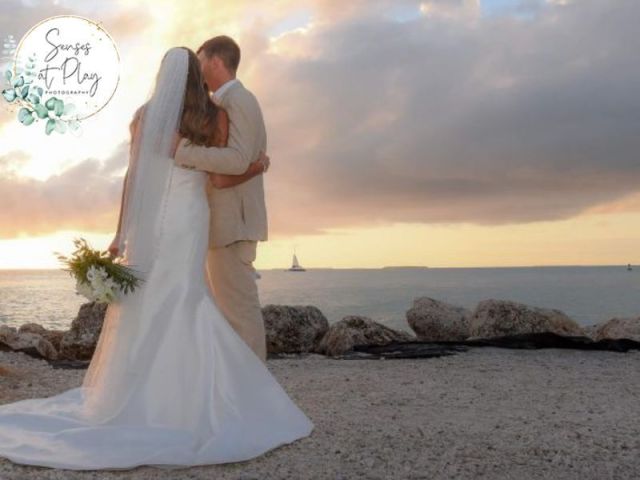 what-couples-love-most-about-a-key-west-wedding-photographer