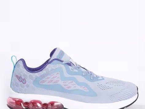 textured-lace-up-low-top-sports-shoes