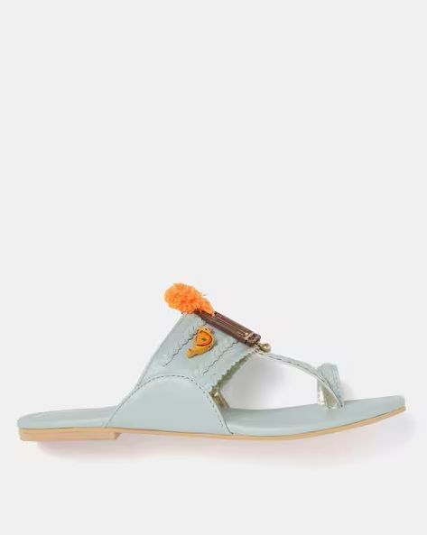 embellished-kolhapuri-sandals-big-0