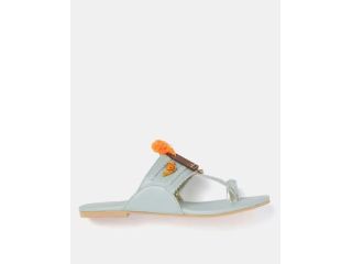 embellished-kolhapuri-sandals-small-0