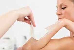 professional-waxing-services-for-smooth-skin-contour-day-spa-big-0