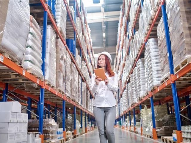 industrial-shelves-racks-for-heavy-duty-storage-solutions