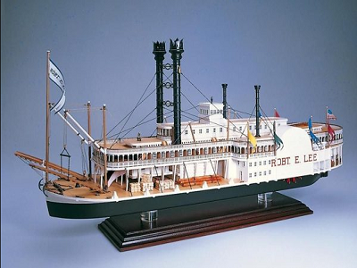 premier-ship-models-big-0
