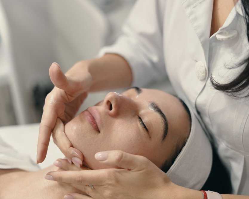 enhance-your-appearance-with-precision-treatments