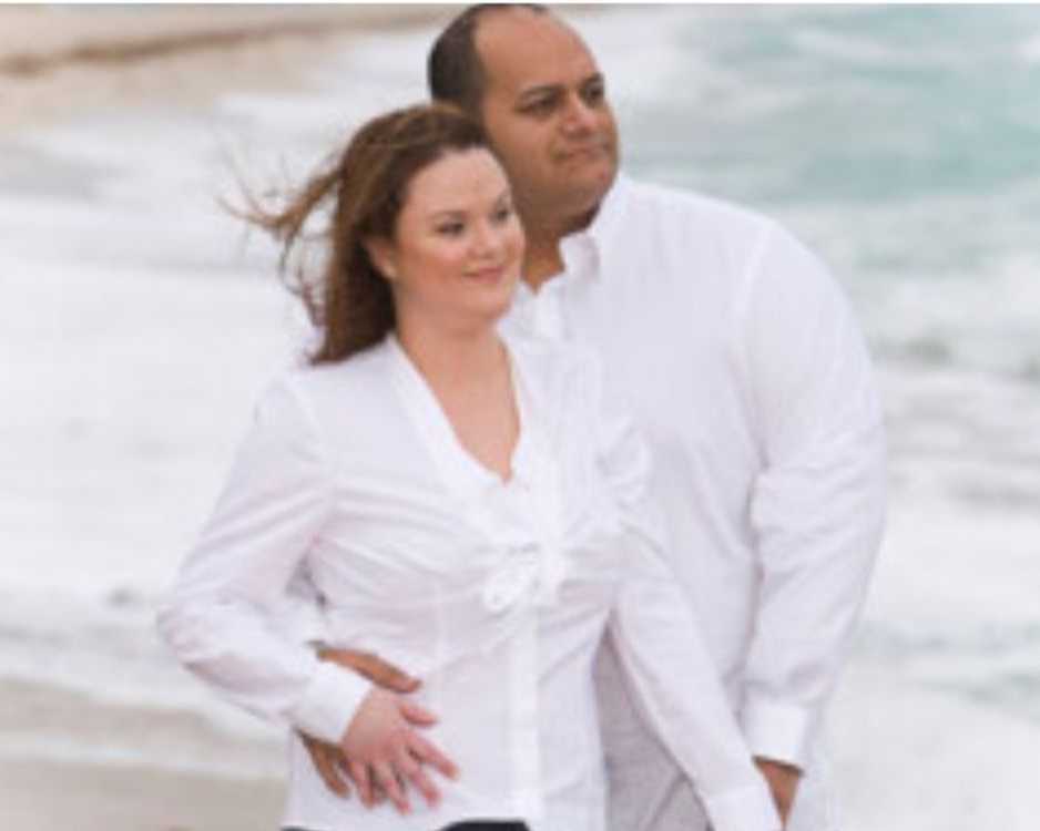 photographers-near-me-engagement-capturing-beautifully