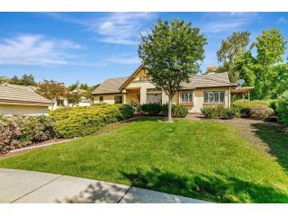 the-villages-retirement-community-homes-and-lifestyle-small-0