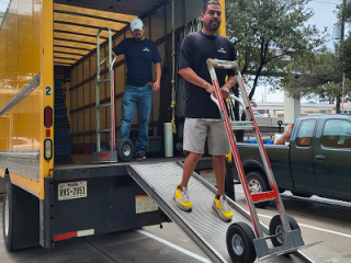 911-houston-movers-small-2