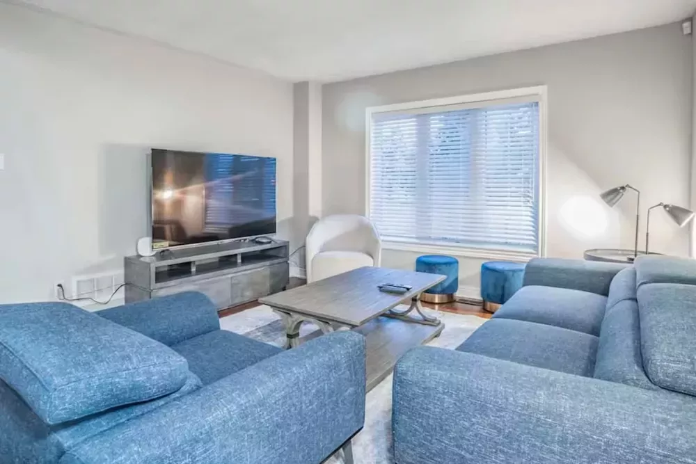 understanding-mid-term-short-term-rental-bylaws-big-0