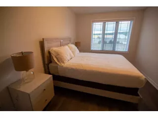 management-in-ontario-elevating-guest-experiences-small-4